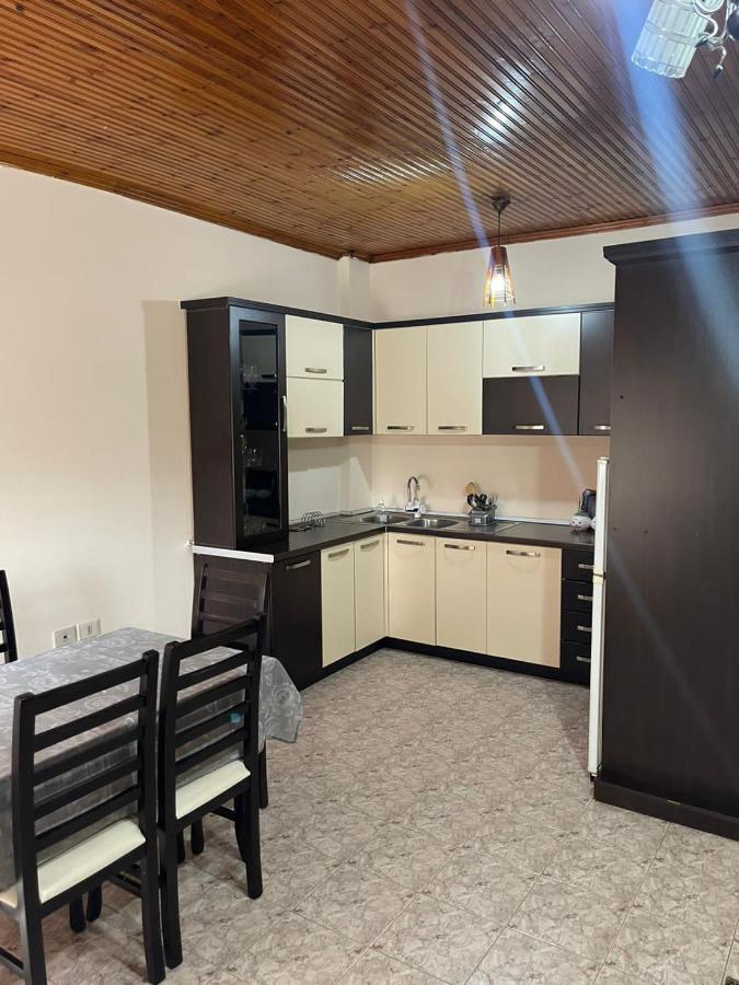 Vila Dedi Apartamento Shkodër Exterior foto