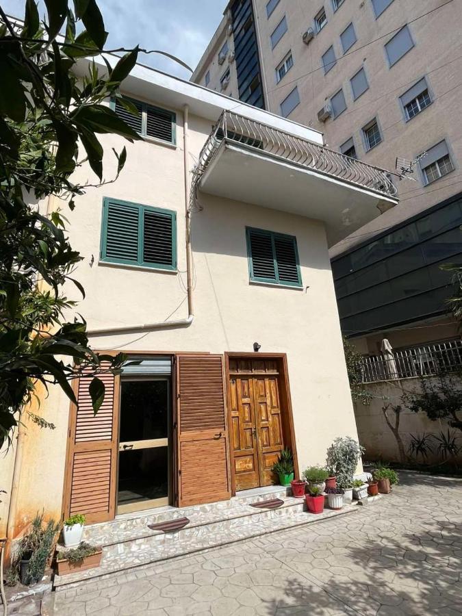 Vila Dedi Apartamento Shkodër Exterior foto